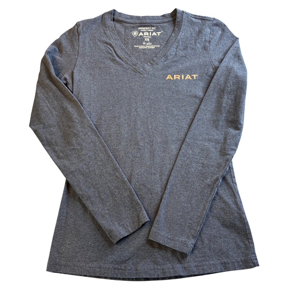 Ariat Womens‎ XS Blue V-Neck Long Sleeve Graphic T-Shirt Equestrian Saddle Logo